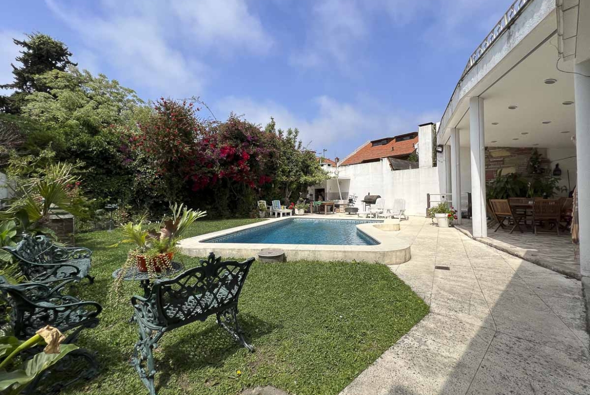 Casa - Alfaro 437 - Acassuso