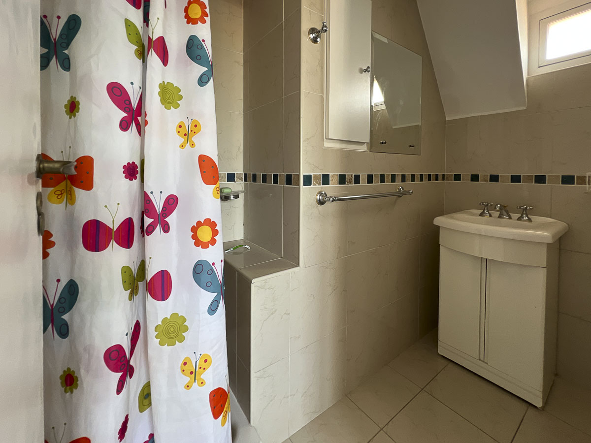 Casa - Alfaro 437 - Acassuso