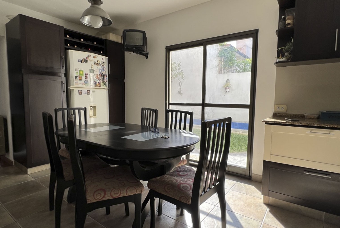 Casa en Esmeralda 2883, Florida