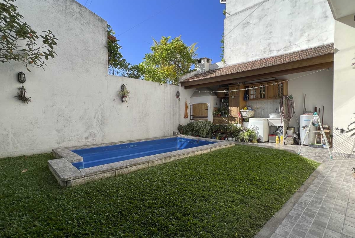 Casa en Esmeralda 2883, Florida